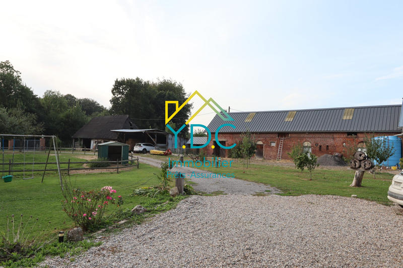 Maison - 204 m² - 12 pièces