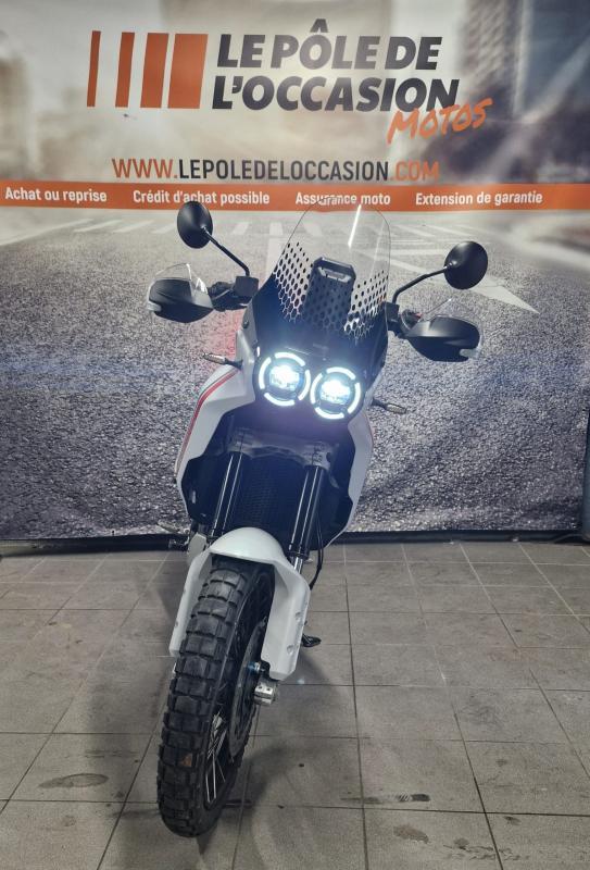 Ducati desertx desret x 900