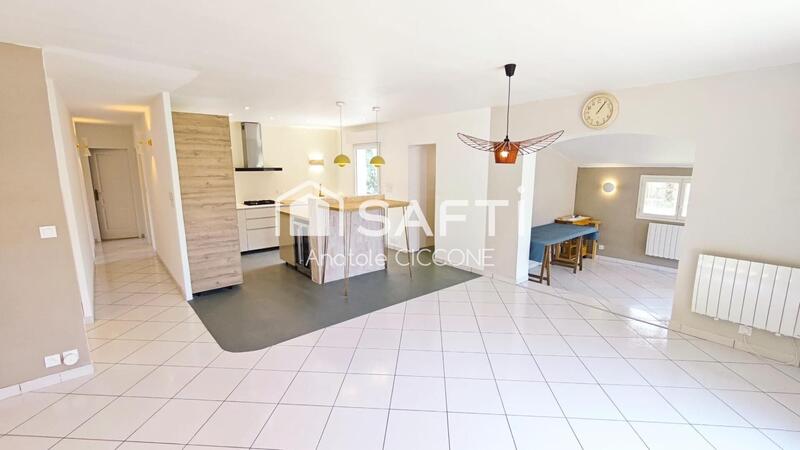 Maison - 156 m² - 7 pièces
