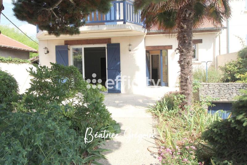 Maison - 165 m² - 5 pièces