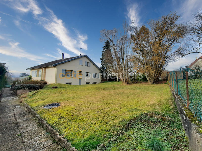 Maison - 145 m² - 6 pièces