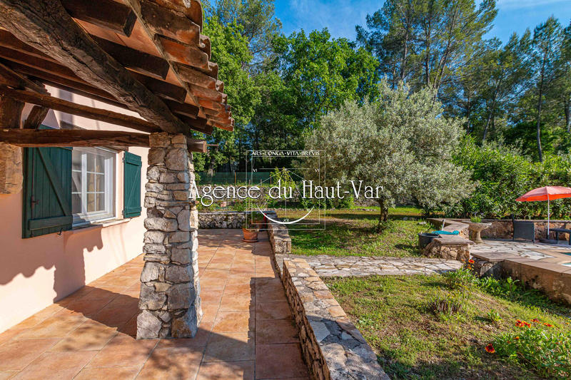 Villa - 230 m² - 7 pièces