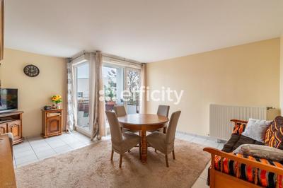 Appartement - 77 m² - 4 pièces