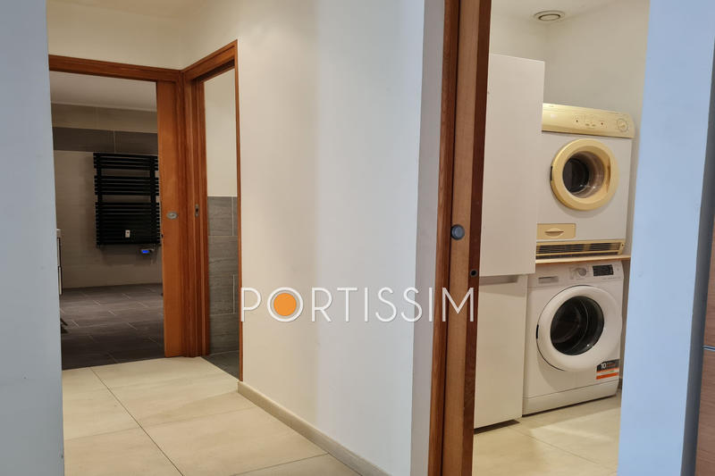 Appartement - 93 m² - 3 pièces