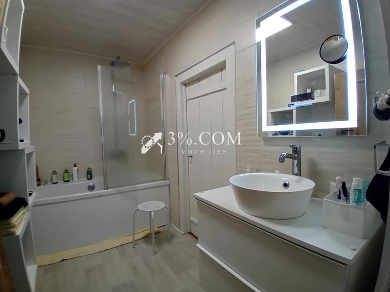 Maison de village - 177 m² - 8 pièces