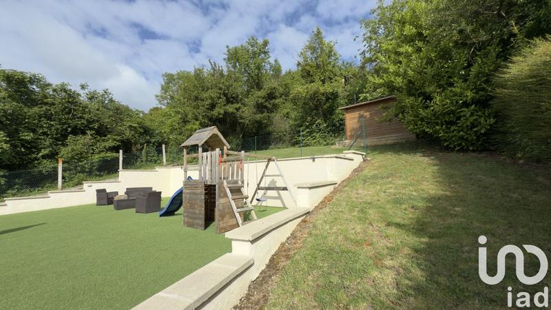 Maison - 93 m² - 4 pièces