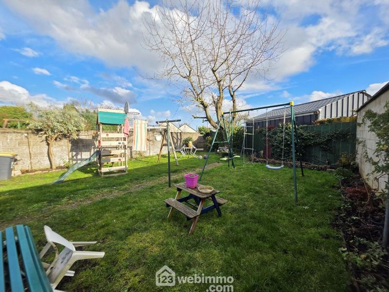 Maison - 120 m² - 4 pièces