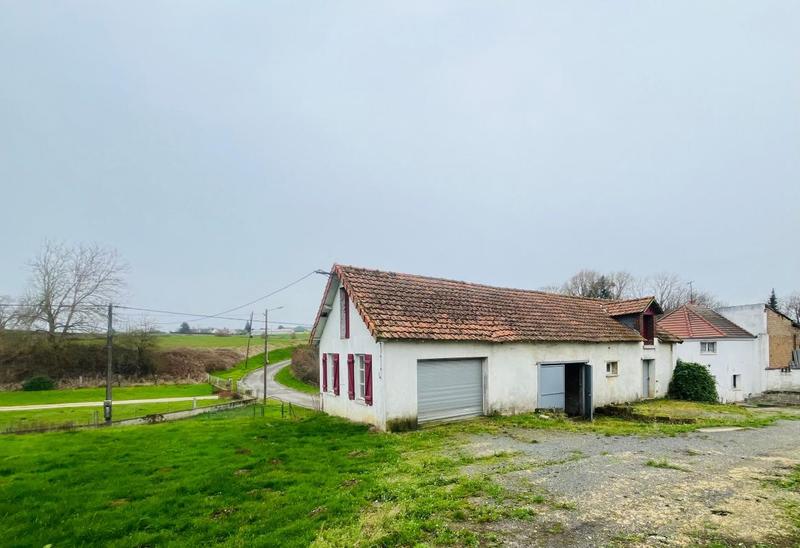 Maison - 220 m² - 5 pièces