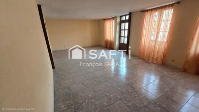 Maison - 140 m² - 6 pièces