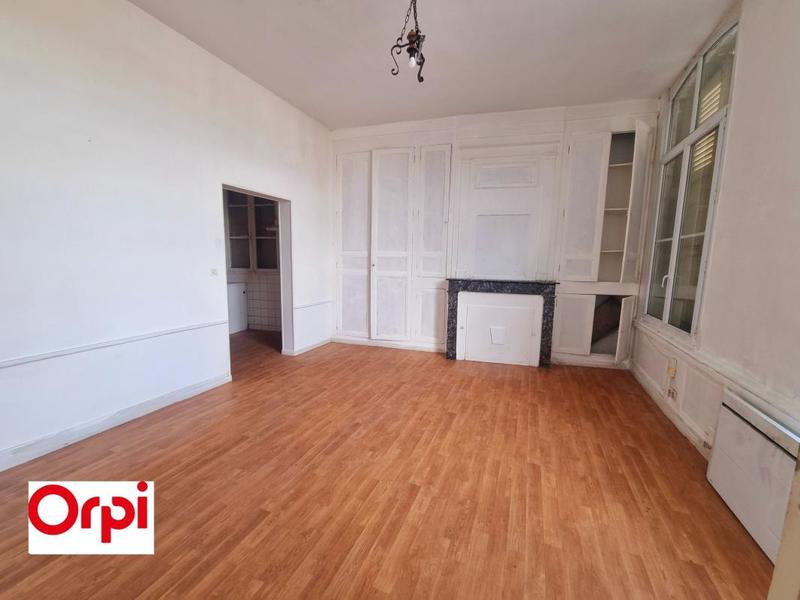Immeuble - 134 m² - 6 pièces