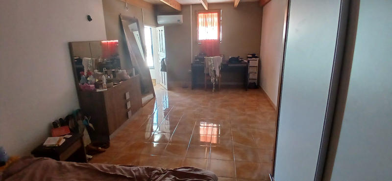 Maison - 350 m² - 14 pièces