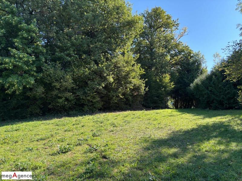 Terrain constructible - 14 790 m²