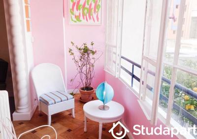 Appartement - 65 m² - 2 pièces