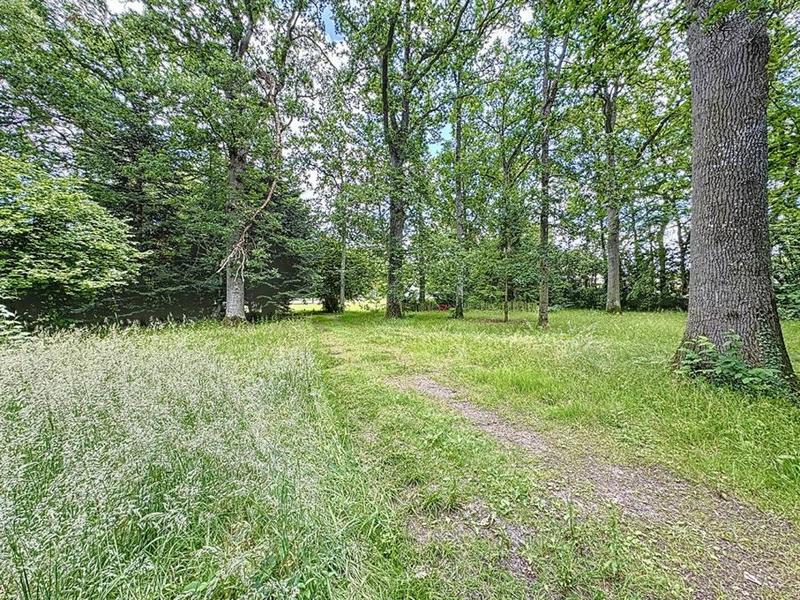 Maison - 215 m² - 8 pièces