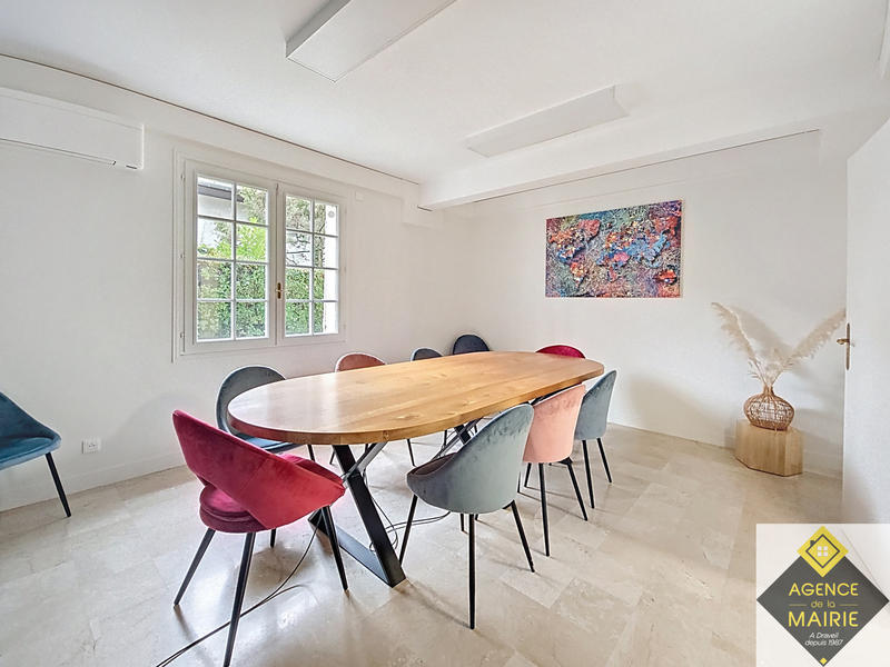 Maison - 175 m² - 6 pièces