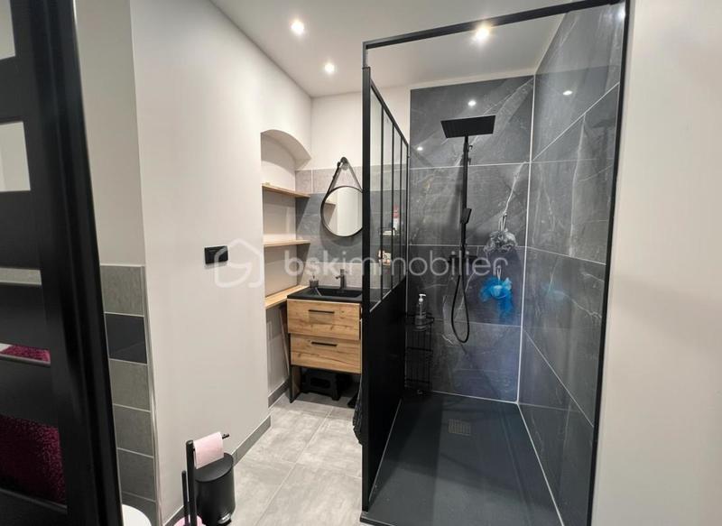 Maison - 157 m² - 6 pièces