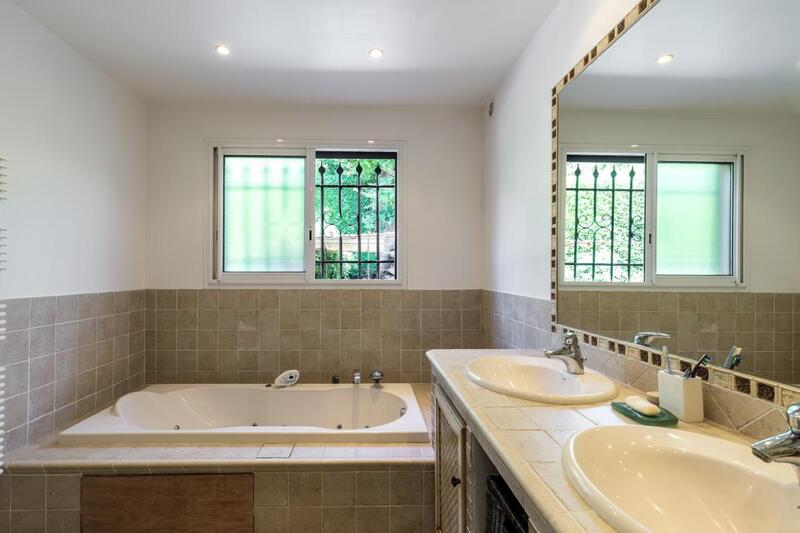 Maison - 172 m² - 4 pièces