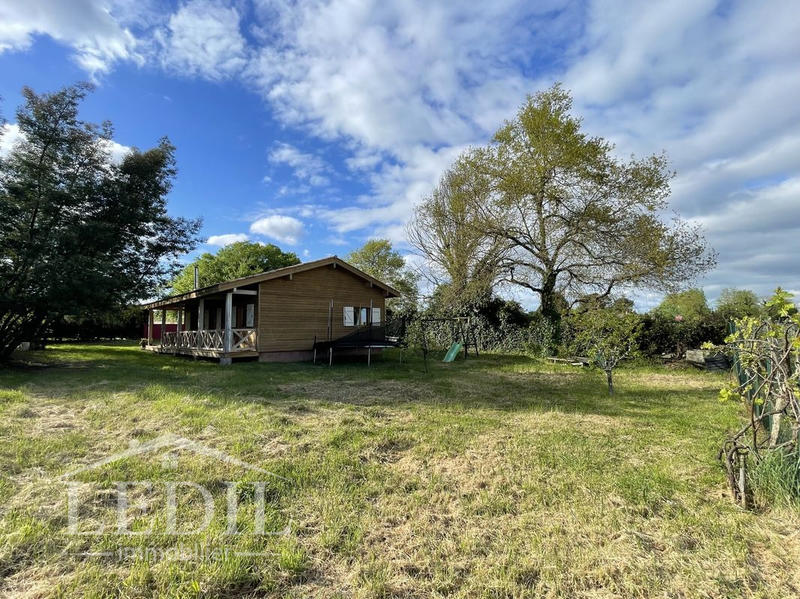 Maison - 93 m² - 4 pièces