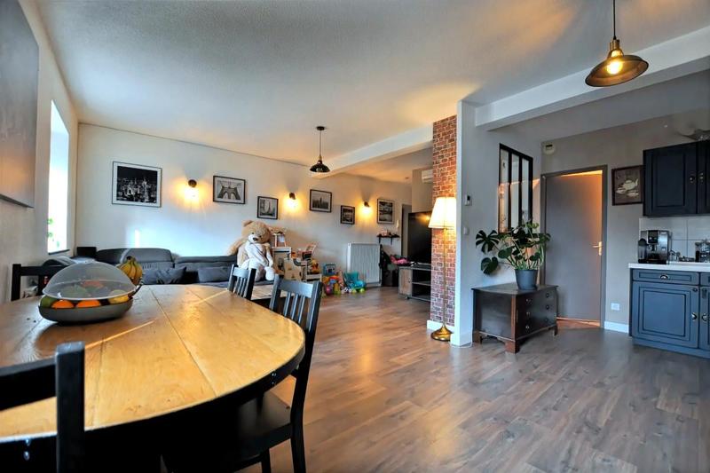 Appartement - 85 m² - 4 pièces