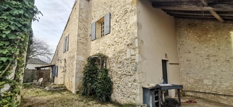 Maison - 160 m² - 5 pièces