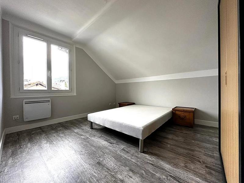 Appartement - 76 m² - 5 pièces