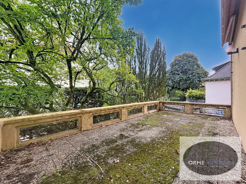 Appartement - 157 m² - 5 pièces