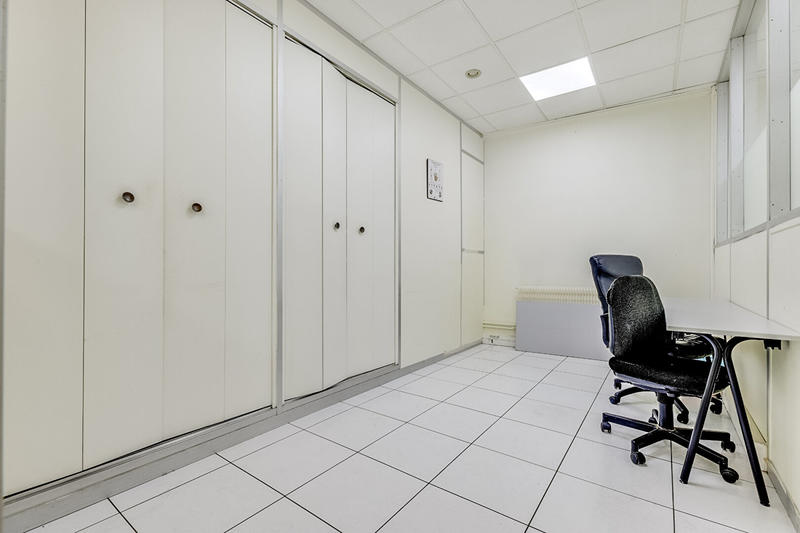 Local commercial - 136 m²