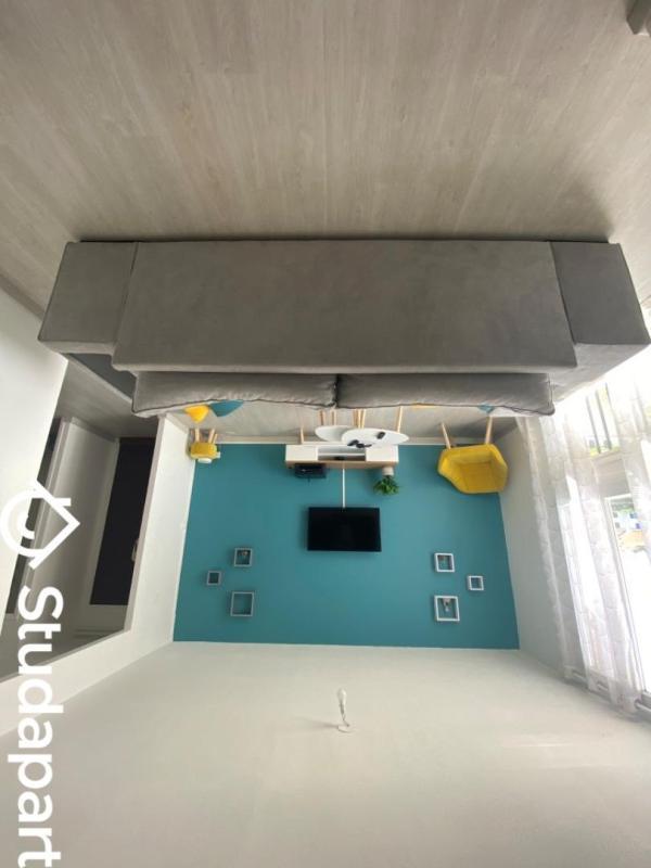 Chambre - 10 m² - 1 pièce