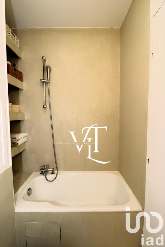 Studio - 30 m² - 1 pièce