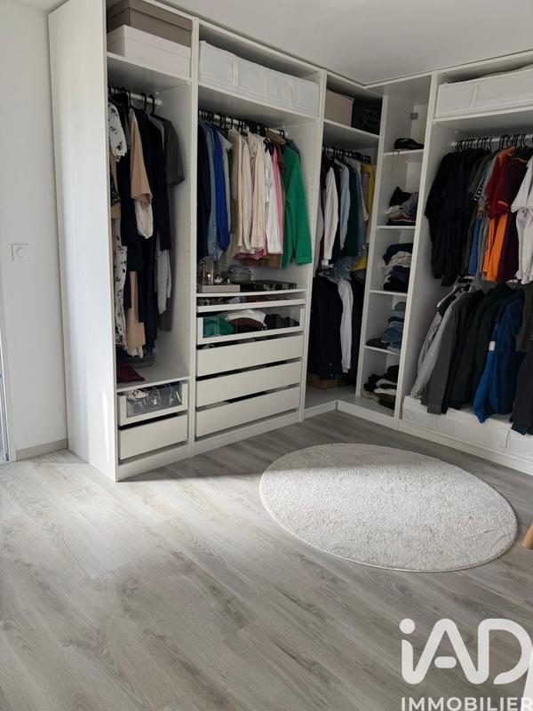 Maison - 166 m² - 7 pièces