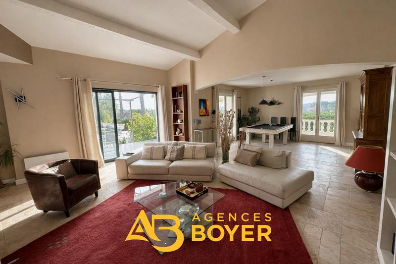 Maison - 156 m² - 5 pièces