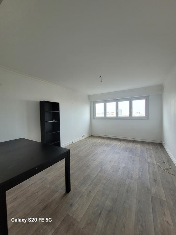 Appartement - 86 m² - 4 pièces
