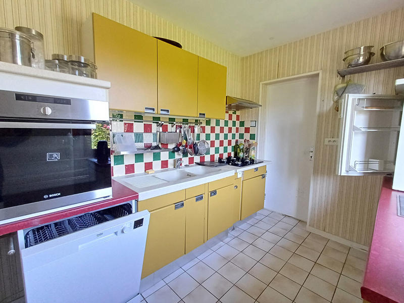 Maison - 102 m² - 6 pièces