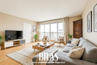 Appartement - 81 m² - 4 pièces