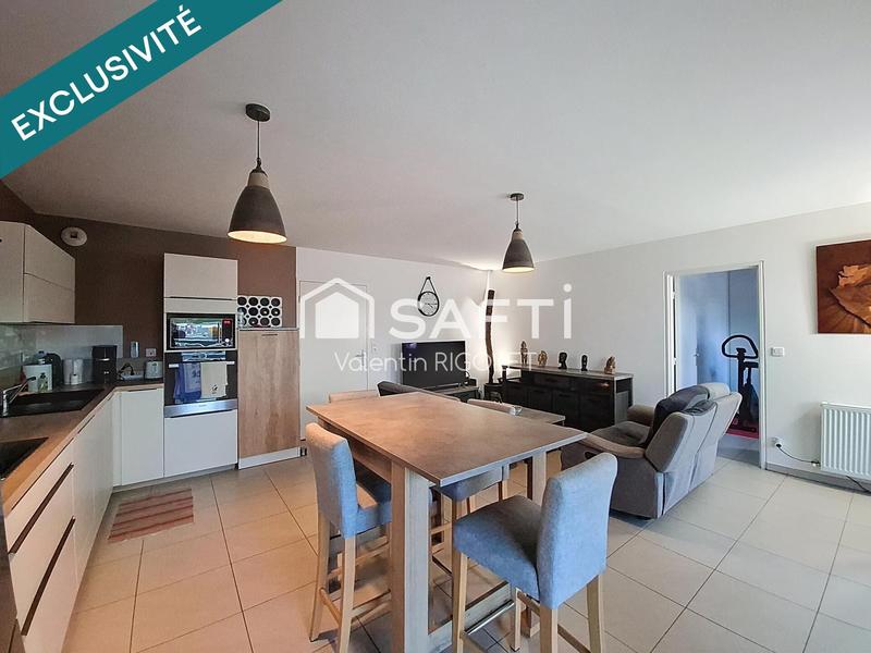 Appartement - 80 m² - 4 pièces