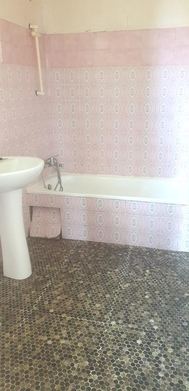 Maison - 85 m² - 5 pièces