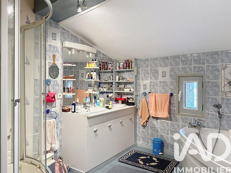 Maison de village - 250 m² - 6 pièces