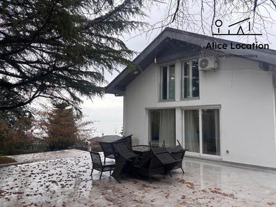 Maison contemporaine - 128 m² - 6 pièces