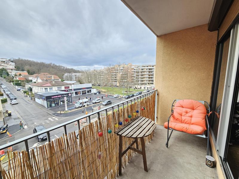 Appartement - 76 m² - 4 pièces