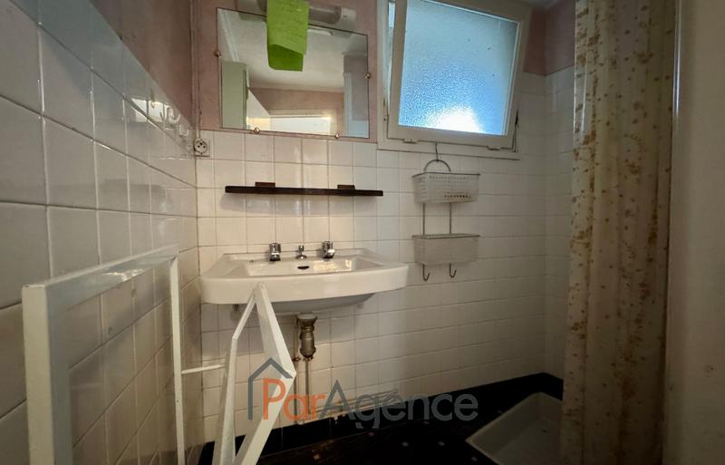 Maison - 163 m² - 7 pièces