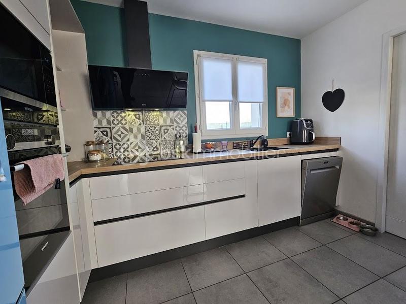 Maison traditionnelle - 97 m² - 4 pièces