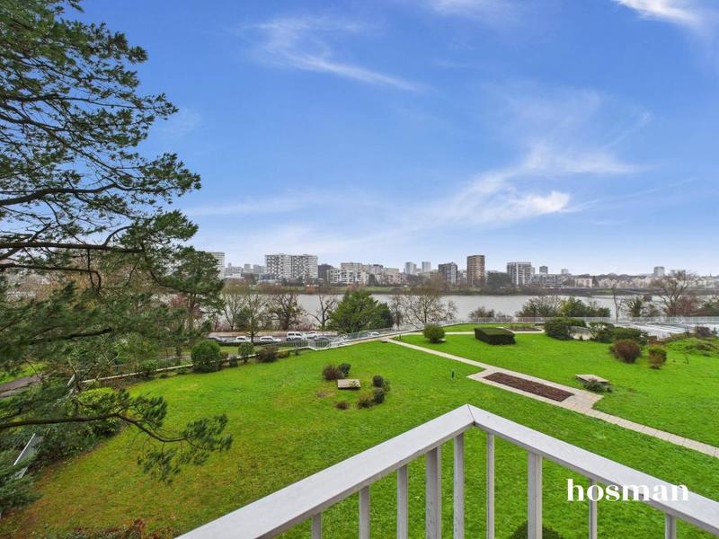 Appartement - 94 m² - 4 pièces