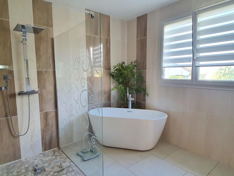 Maison traditionnelle - 120 m² - 4 pièces