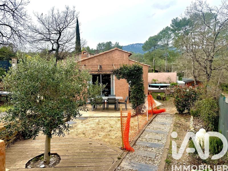 Maison - 83 m² - 4 pièces