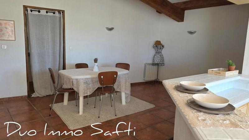 Maison - 92 m² - 4 pièces