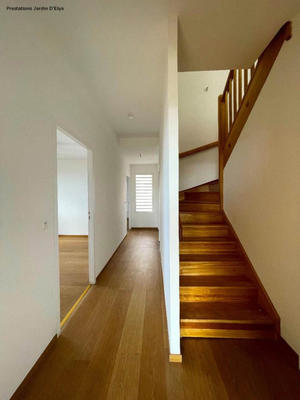 Appartement - 163 m² - 4 pièces