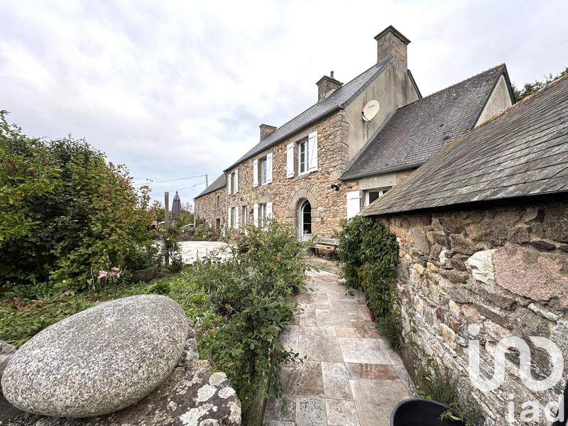 Maison - 129 m² - 1 pièce