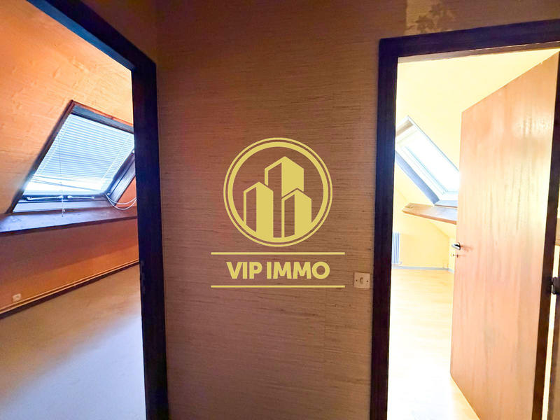 Maison - 204 m² - 10 pièces