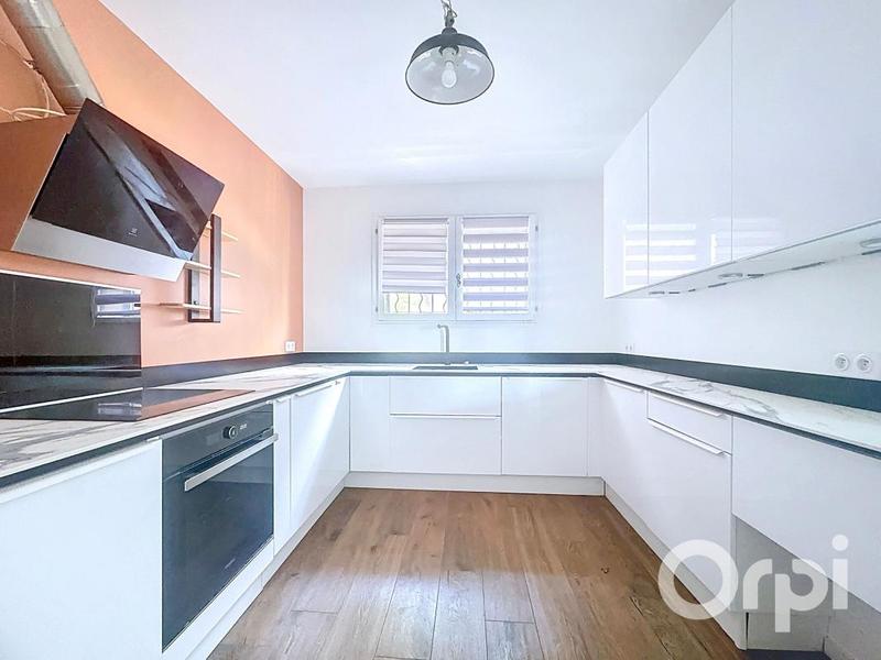 Appartement - 85 m² - 4 pièces