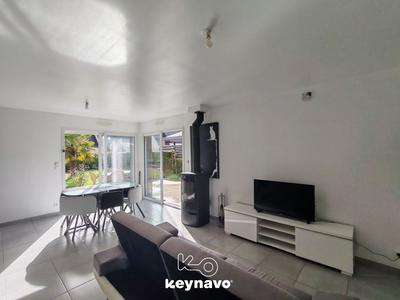 Maison - 104 m² - 5 pièces